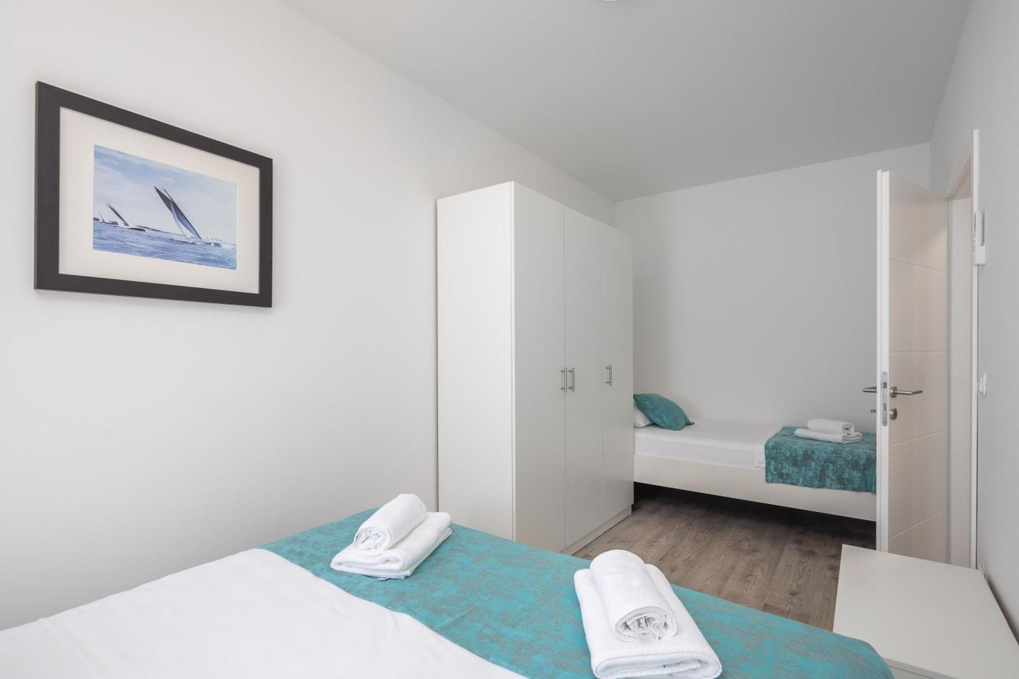 Beachfront Providenca With Free Parking Makarska