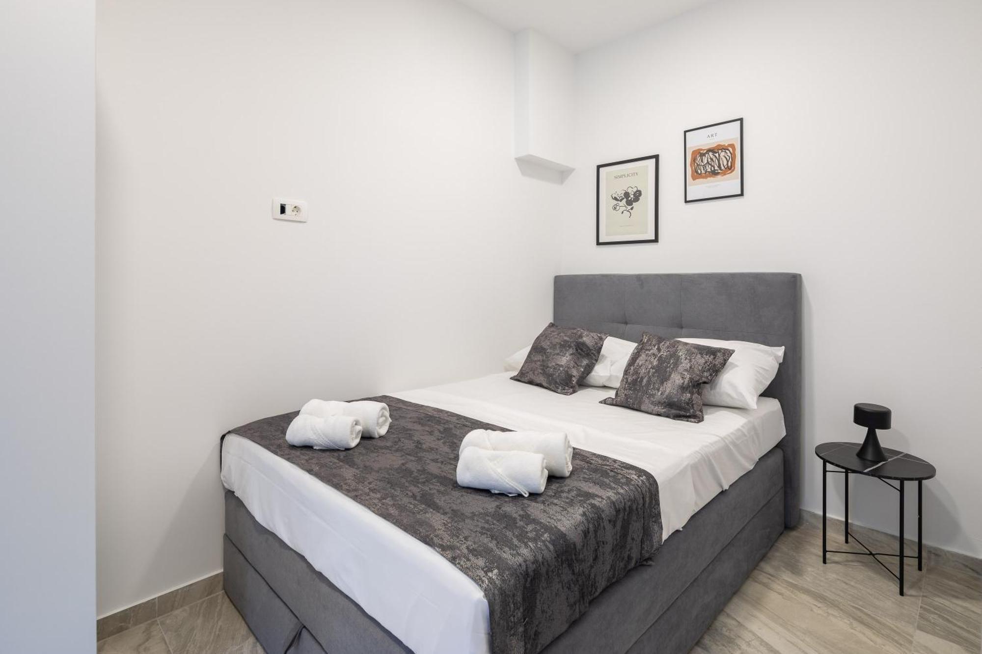 Beachfront Providenca With Free Parking Appartement *