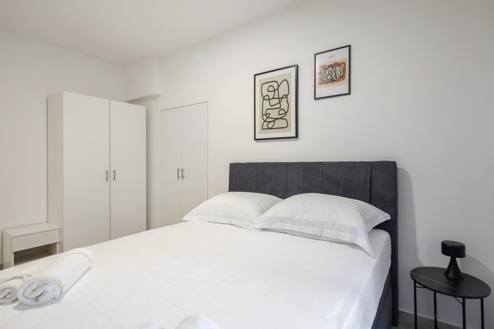 Beachfront Providenca With Free Parking Appartement Makarska